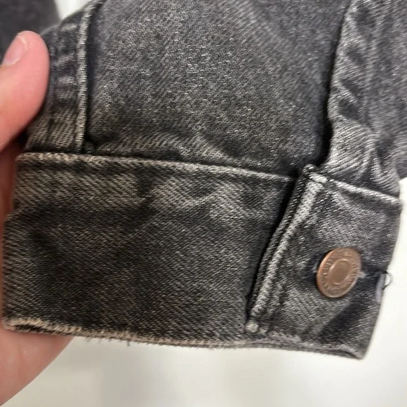 Vintage 1990s QUEENSRYCHE Embroidered Tour Wear Black Denim Jacket Size M - Picture 8 of 9